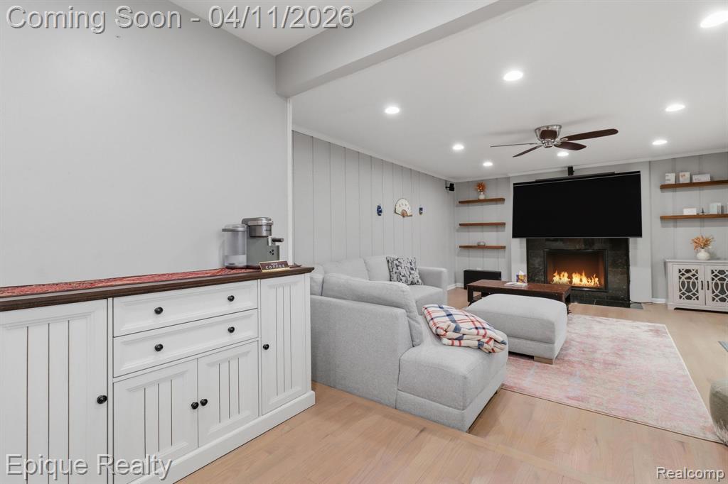 42486 Saltz Road, Canton, MI 48187 — Photo 8