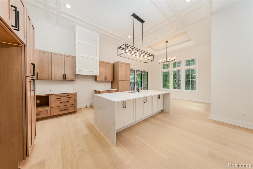 7509 Maple Ridge Drive, Clarkston, MI — Photo 6