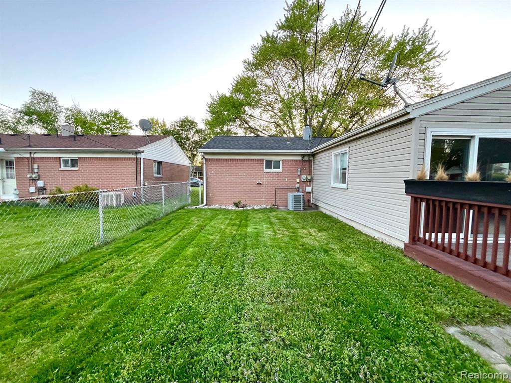 9707 DUDLEY Street, Taylor, MI — Photo 27