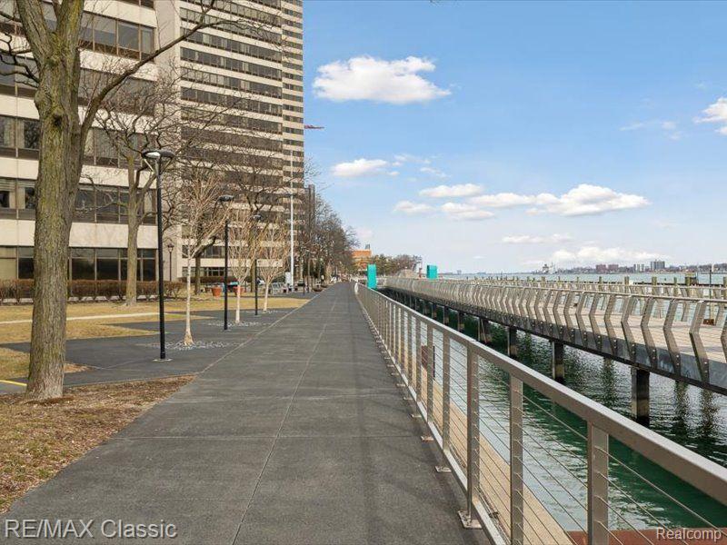 1001 W JEFFERSON AVE, 24i, Detroit, MI 48226 — Photo 48