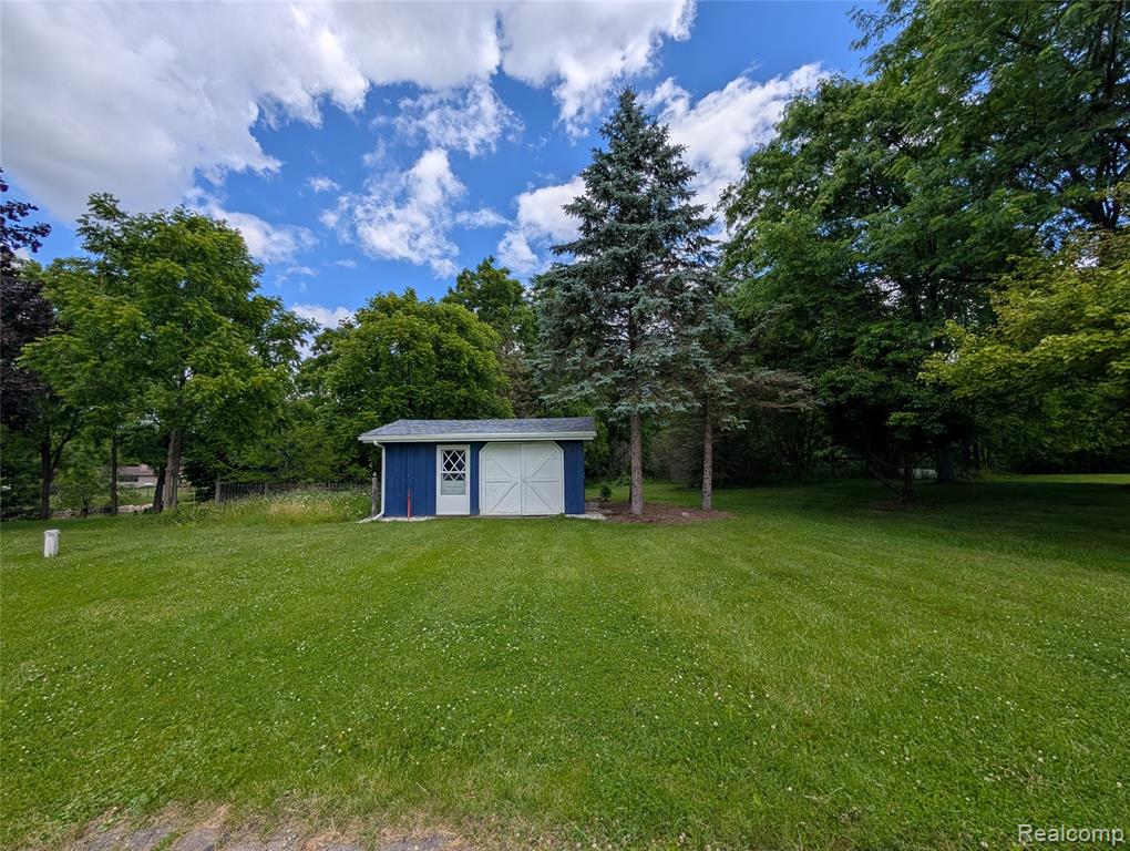 6353 Perry Road, Grand Blanc, MI 48439 — Photo 63