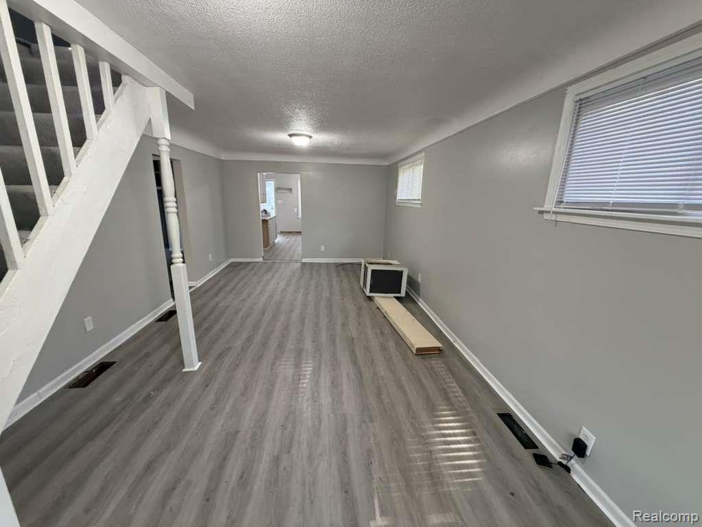 6390 Vaughan Street, Detroit, MI 48228 — Photo 7