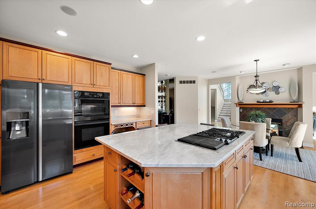 4417 Island View Drive, Waterford, MI 48328 — Photo 19