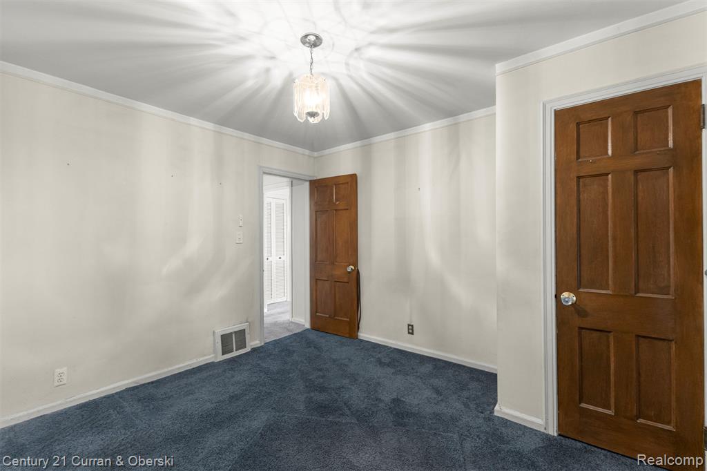 7055 Freda Street, Dearborn, MI 48126 — Photo 11