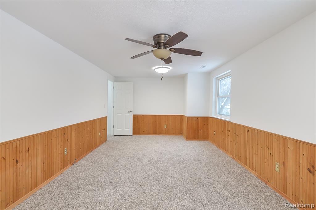336 BEACHWAY Street, Whitmore Lake, MI 48189 — Photo 25