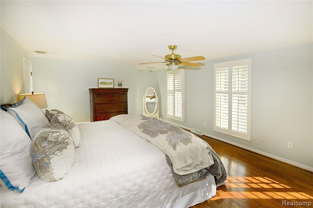 533 Westwood Drive, Birmingham, MI 48009 — Photo 17