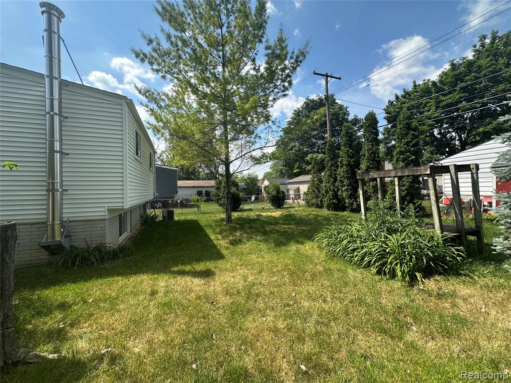 1111 Langley Boulevard, Commerce Twp, MI — Photo 11