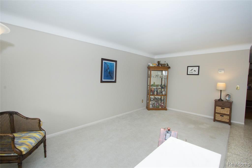 30208 Maplegrove Street, Saint Clair Shores, MI 48082 — Photo 4