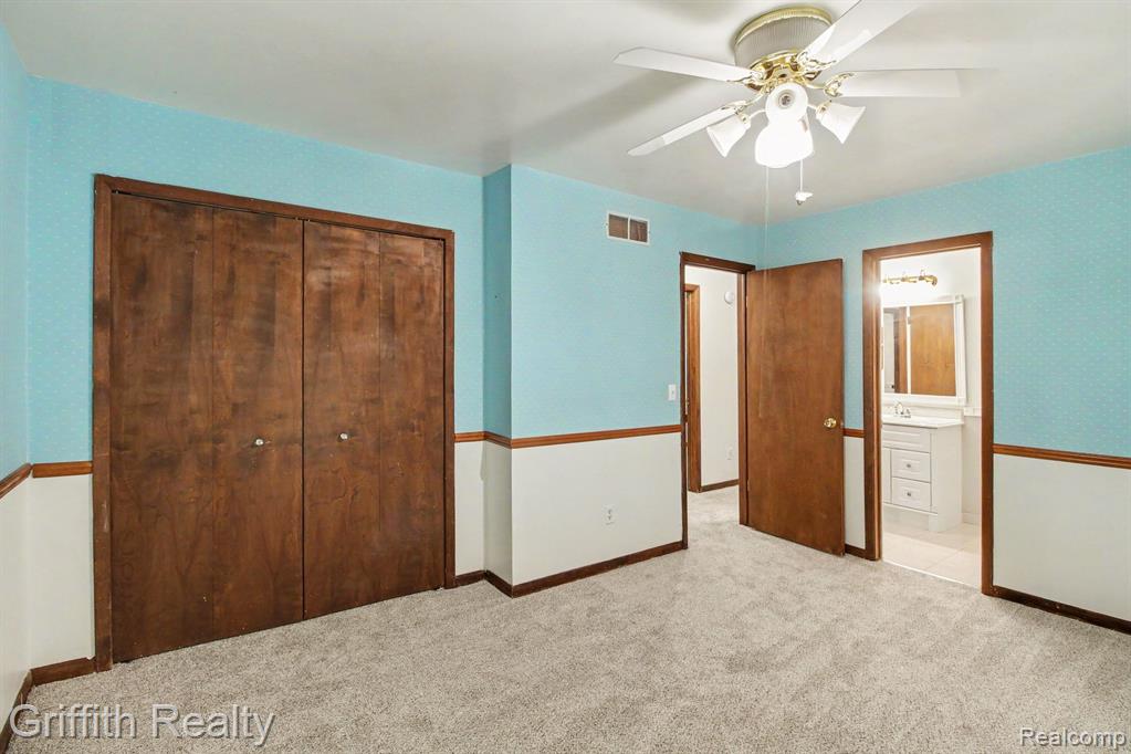 5096 Walker Drive, Brighton, MI 48114 — Photo 12