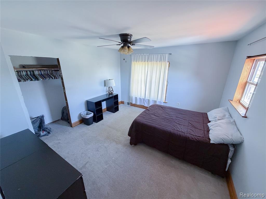 703 Saint John Street, Wyandotte, MI 48192 — Photo 16