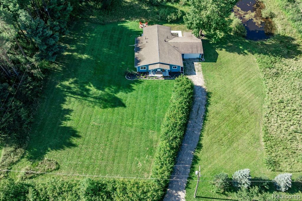 5461 W COON LAKE Road, Howell, MI 48843 — Photo 37