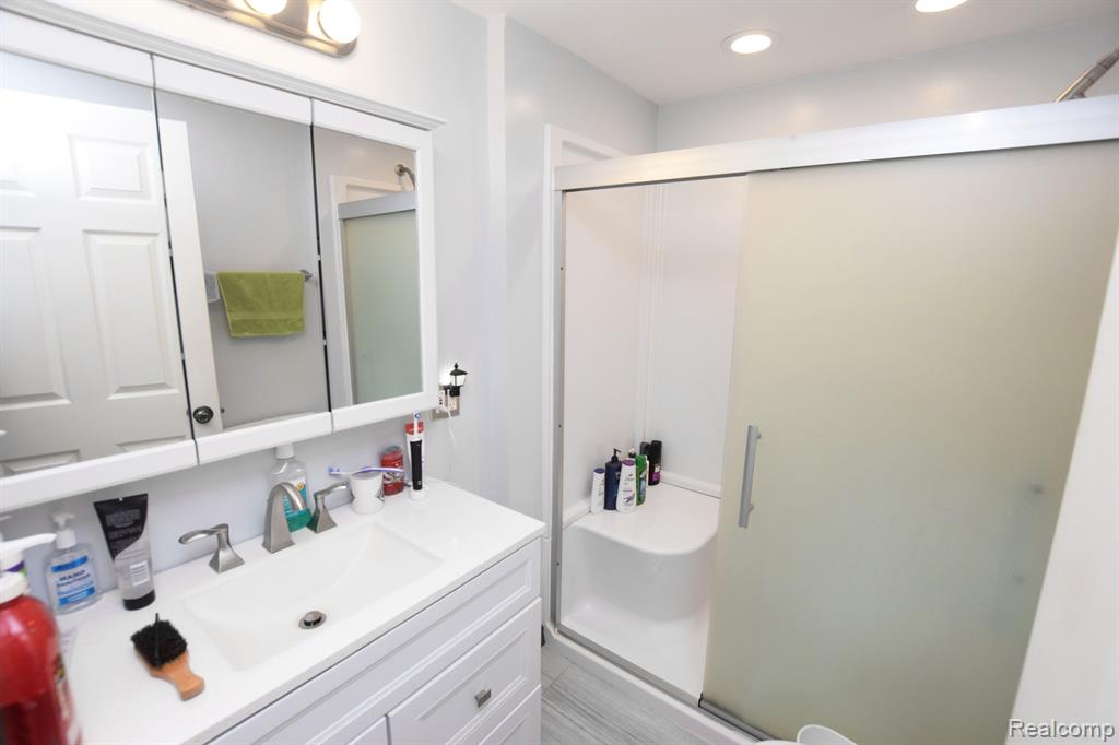 269 N MAIN Street, MI 48419 — Photo 10
