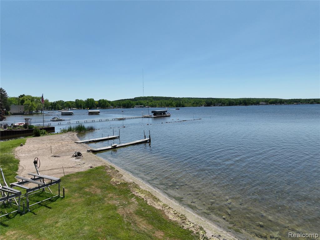 9619 Portage Lake Avenue, Pinckney, MI 48169 — Photo 27