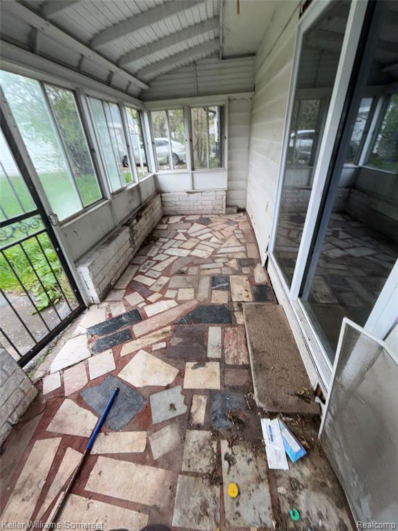813 Chatham Drive, Flint, MI 48505 — Photo 12