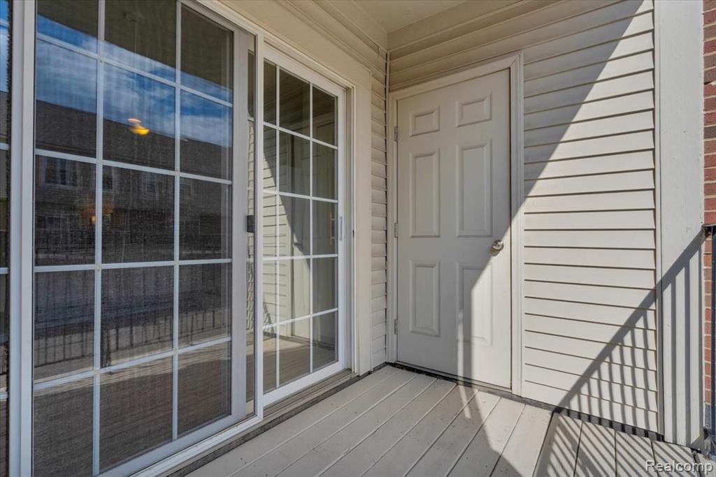 20059 Rodeo Court, Southfield, MI 48075 — Photo 20