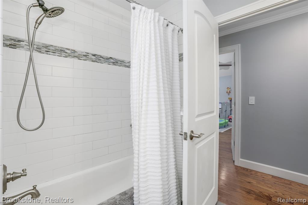 7503 LOCKLIN, West Bloomfield, MI 48324 — Photo 28