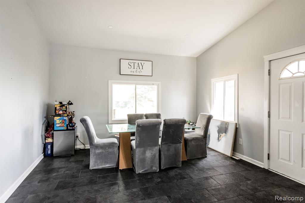 4492 FISCHER Street, Detroit, MI 48214 — Photo 9