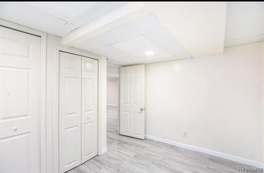5055 Scarsdale Drive, Sterling Heights, MI 48310 — Photo 7