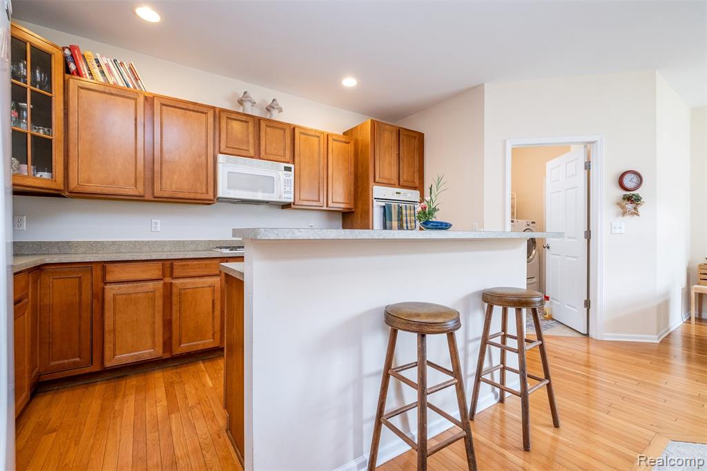 3147 Summers Road, Keego Harbor, MI 48320 — Photo 14