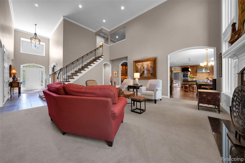 4502 Forest Edge Lane, West Bloomfield, MI 48323 — Photo 12