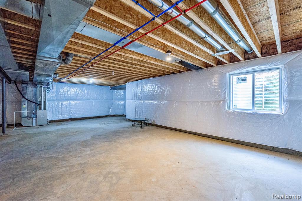 3982 Ontario Drive, Auburn Hills, MI 48326 — Photo 19