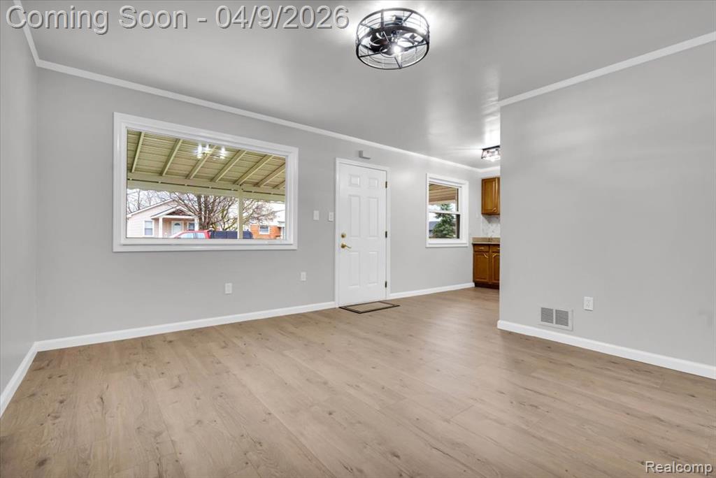 23109 Harding Avenue, Hazel Park, MI 48030 — Photo 4