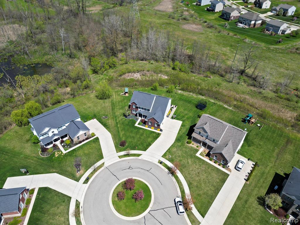 889 APPLETON, Oakland, MI — Photo 15
