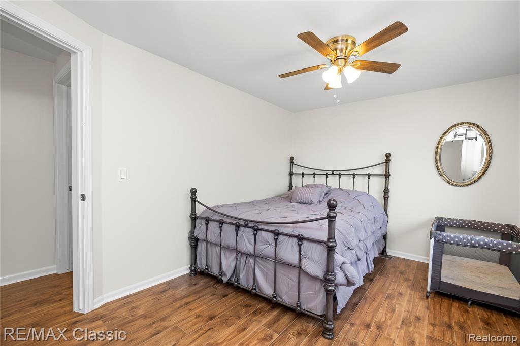 5651 Warrenshire Drive, West Bloomfield, MI — Photo 32