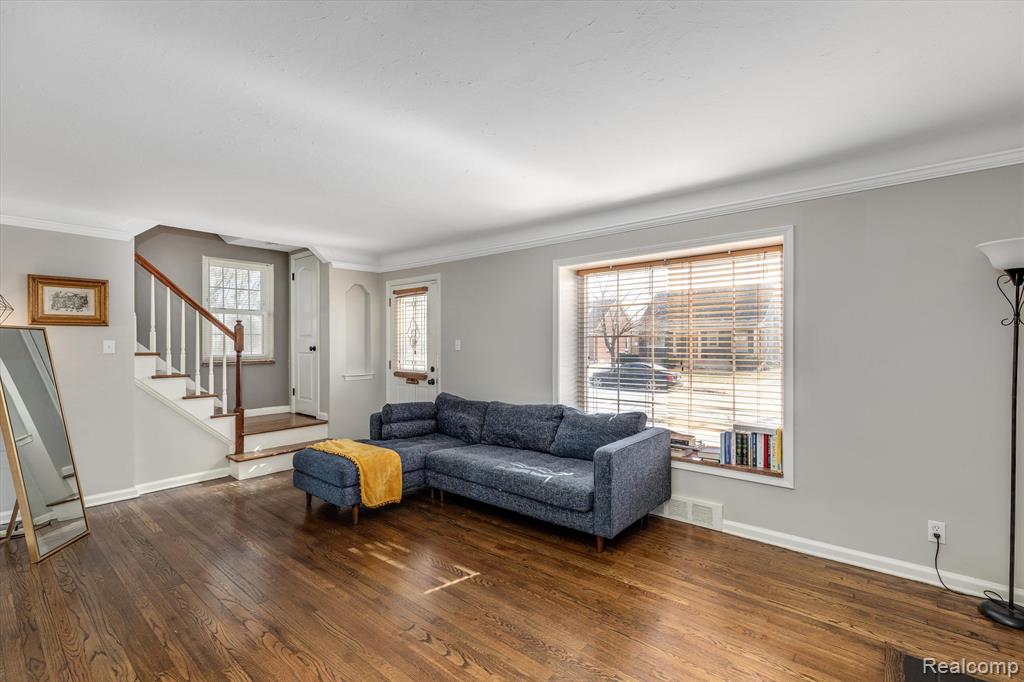 5220 LANNOO Street, Grosse Pointe, MI 48236 — Photo 7