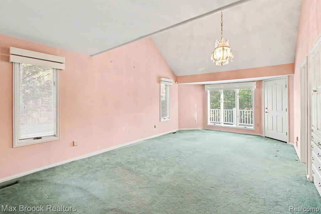 21850 Dover Court, Beverly Hills, MI 48025 — Photo 14