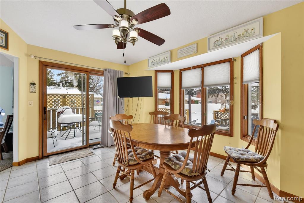 32874 Liparoto Drive, Rockwood, MI — Photo 16