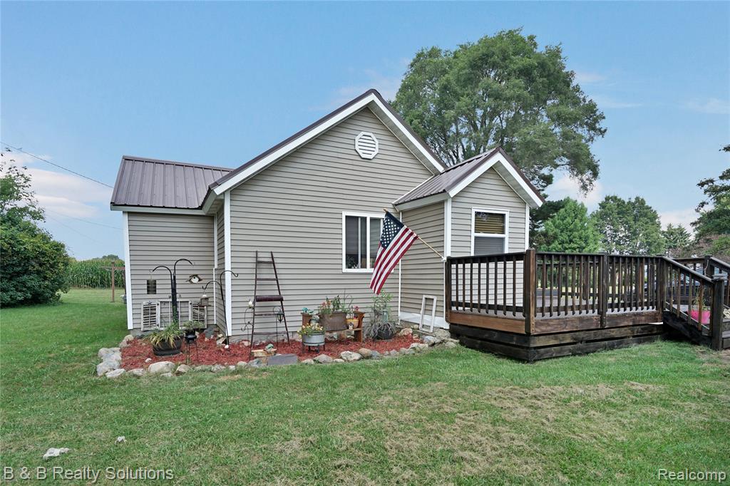 2091 Tomlinson Road, Caro, MI 48723 — Photo 2