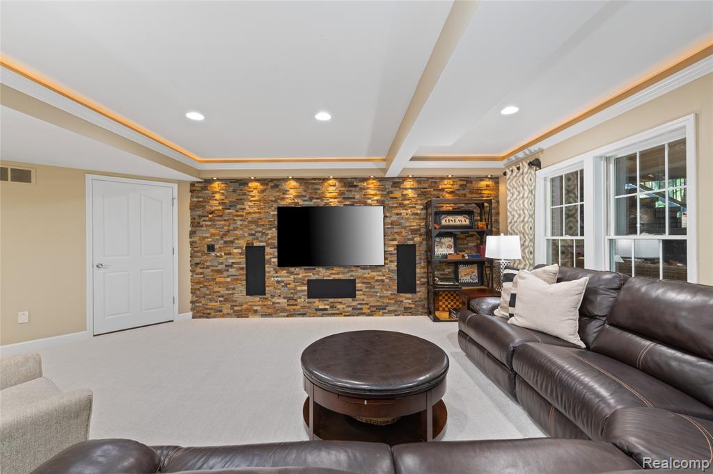 8542 Newbury Court N, Canton, MI 48187 — Photo 47