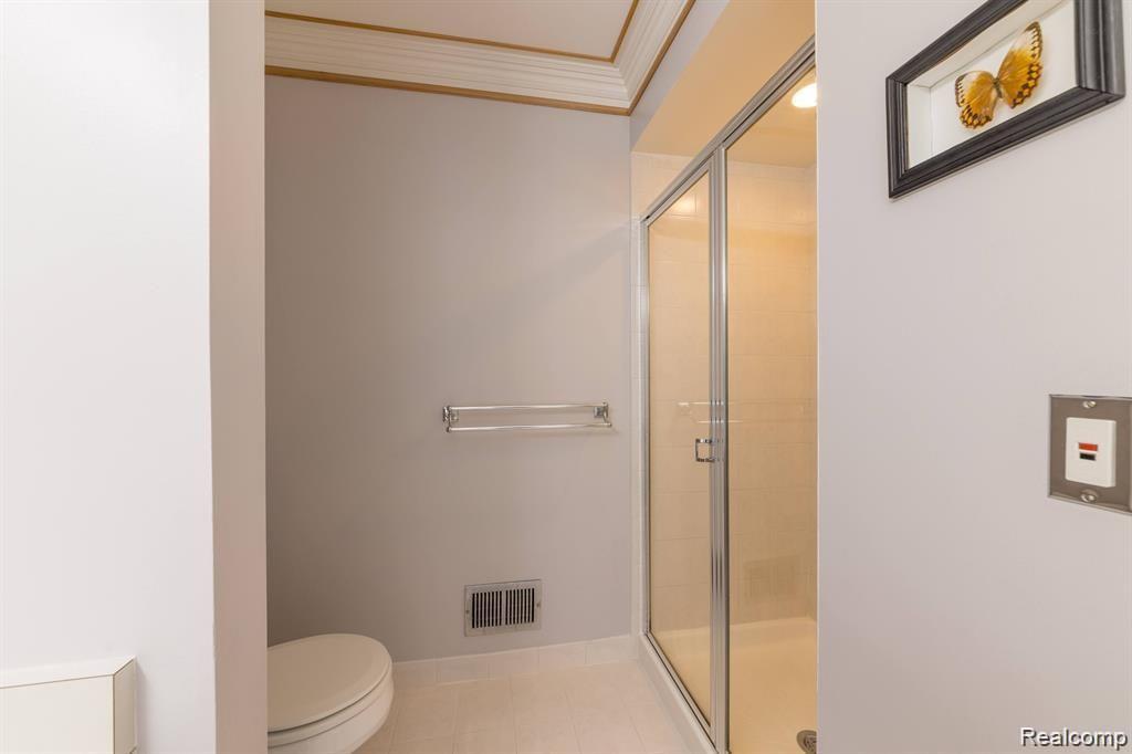 6959 KENNESAW Road, Canton, MI 48187 — Photo 23