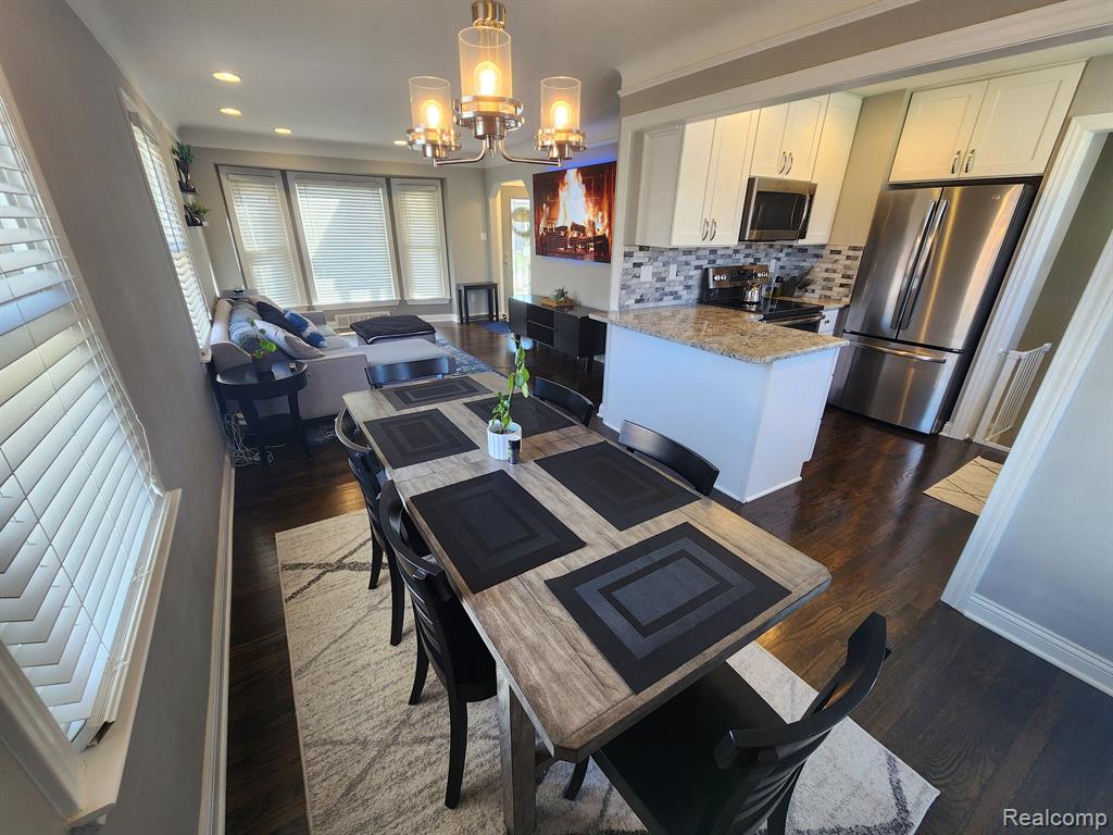 4711 ROBINWOOD Avenue, Royal Oak, MI 48073 — Photo 8