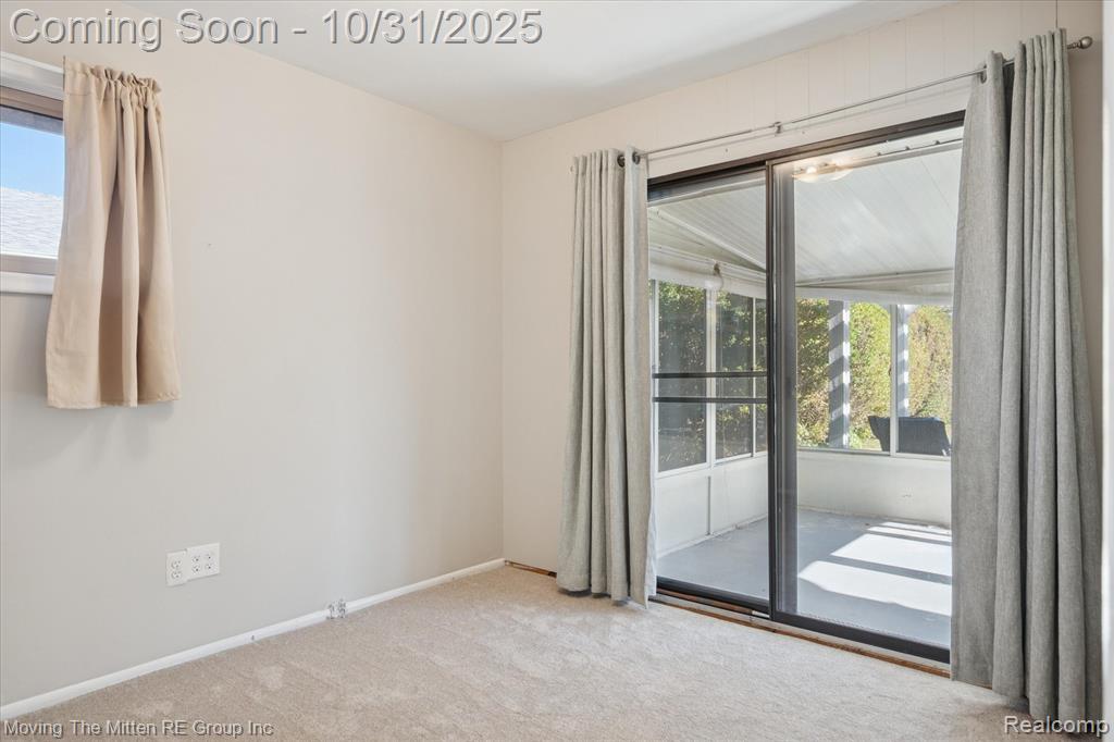 4943 Pardee Avenue N, Dearborn Heights, MI 48125 — Photo 18