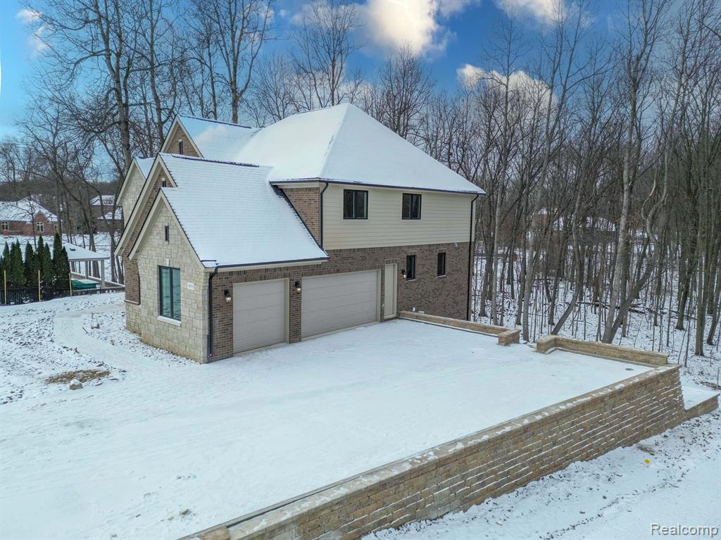 9033 DEERWOOD Road, Clarkston, MI 48348 — Photo 3