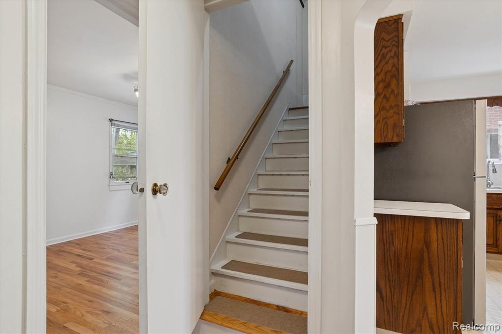 540 N York Street, Dearborn, MI 48128 — Photo 9