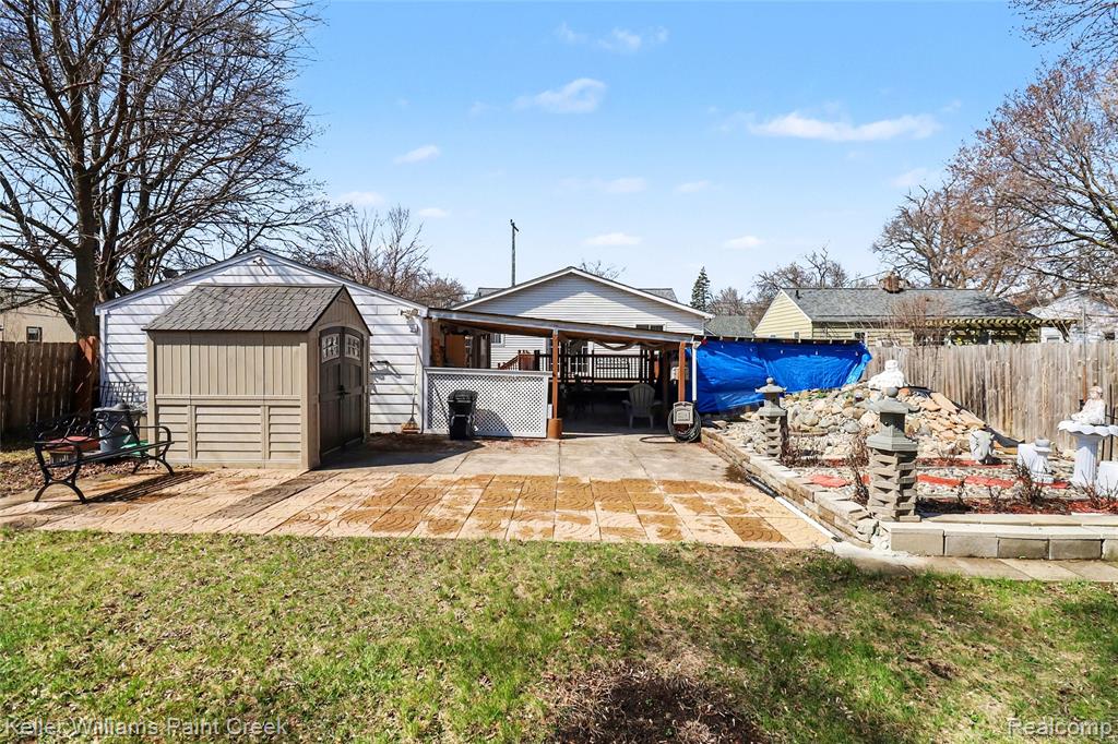 23070 Rosewood Street, Oak Park, MI 48237 — Photo 32