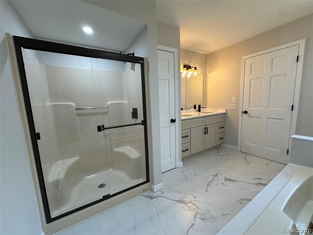 4233 State Road, Fort Gratiot, MI 48059 — Photo 45