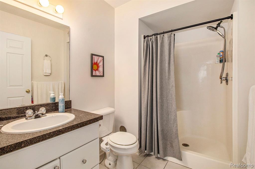 2808 S Knightsbridge Circle, Ann Arbor, MI 48105 — Photo 26