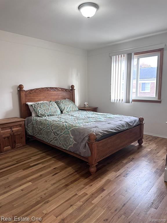 32718 GRAND RIVER Avenue, C12, Farmington, MI 48336 — Photo 11
