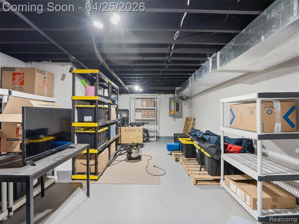 590 N Sheldon Road, Plymouth, MI 48170 — Photo 36