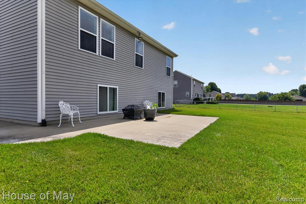 51348 Chardonnay Street, Paw Paw, MI 49079 — Photo 26