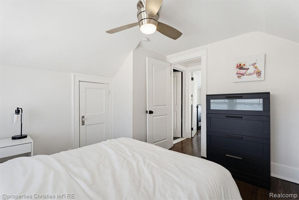 988 E Troy Street, Ferndale, MI 48220 — Photo 22