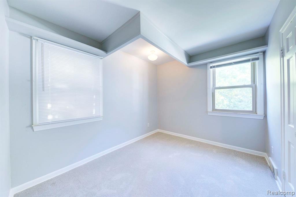 5324 Newberry Street, Wayne, MI 48184 — Photo 23