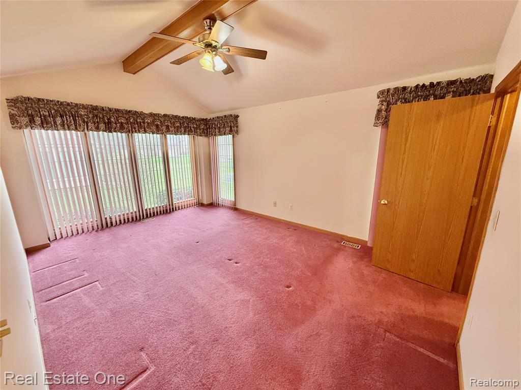 42827 Matthew Drive, Sterling Heights, MI 48313 — Photo 17