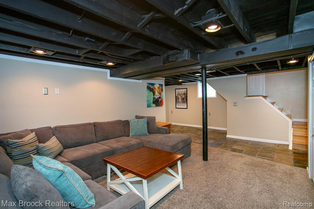 501 N Wilson Avenue, Royal Oak, MI 48067 — Photo 47