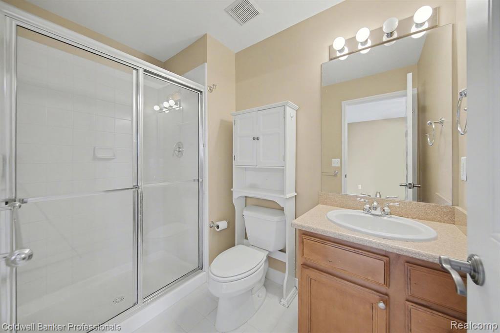 50039 Pelham Court, Canton, MI 48187 — Photo 30
