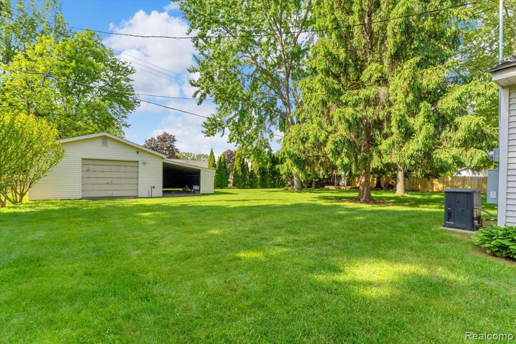 778 Troywood Drive, Troy, MI 48083 — Photo 33